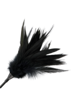 DARKNESS FEATHER CROP. BLACK